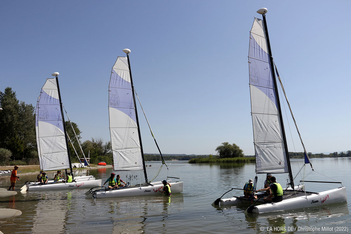 Voile, catamaran, optimist, FunBoard, Stand Up Paddle