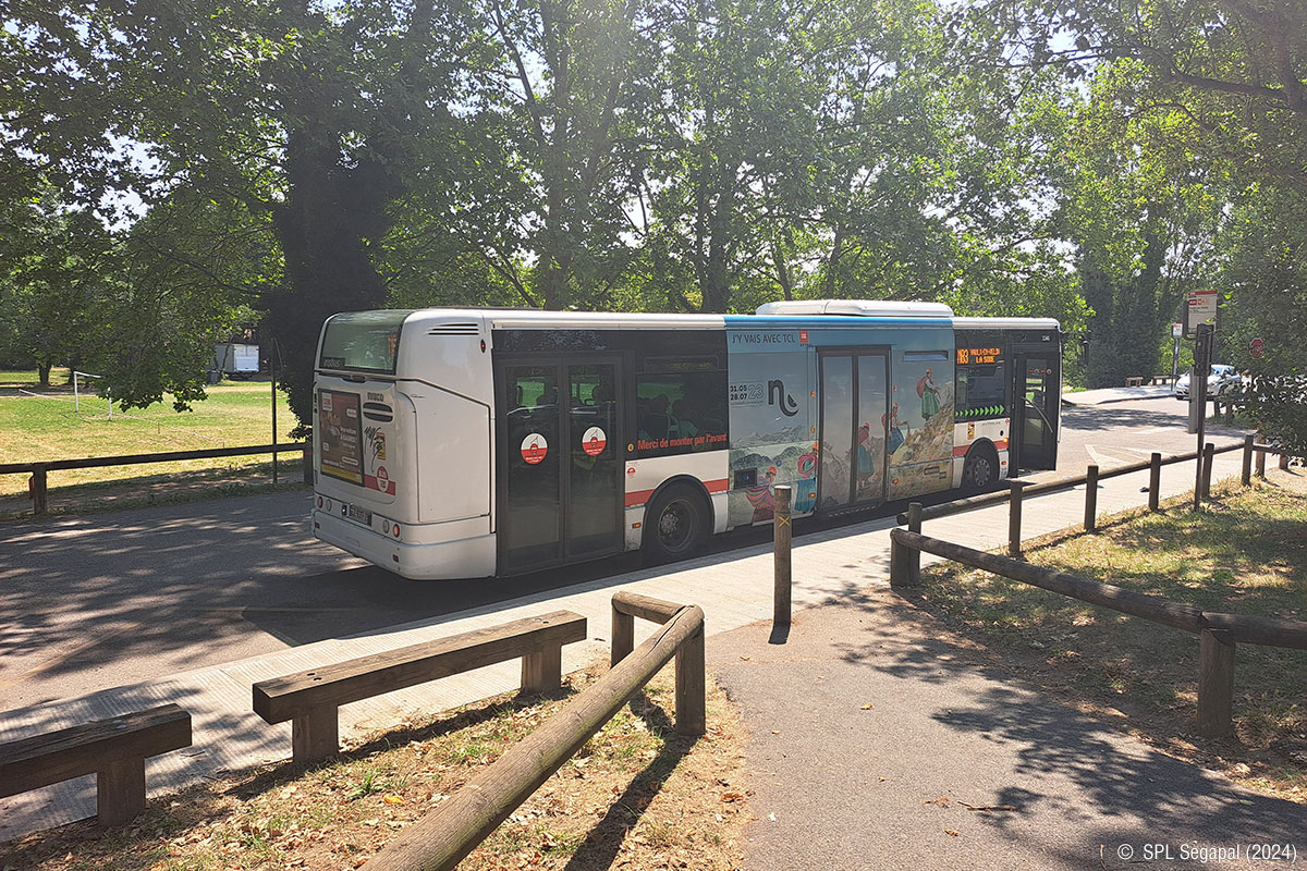 Grand Parc Miribel Jonage, accès en bus TCL, pistes vélo et VTT et en voiture à Lyon